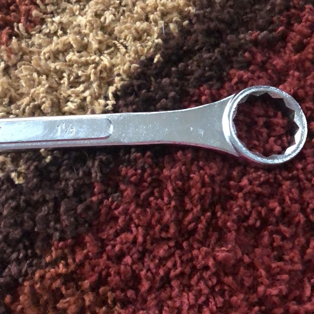 CTp2a 16h Reese chrome color hitch ball and wrench - Picture 8 of 9